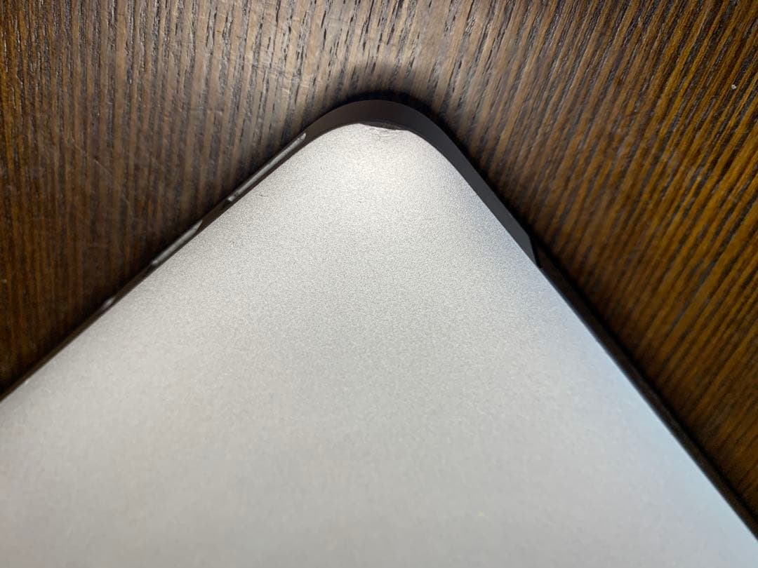 小さな巨人Mac Air 2015 i7 11インチメモリ8G SSD500G