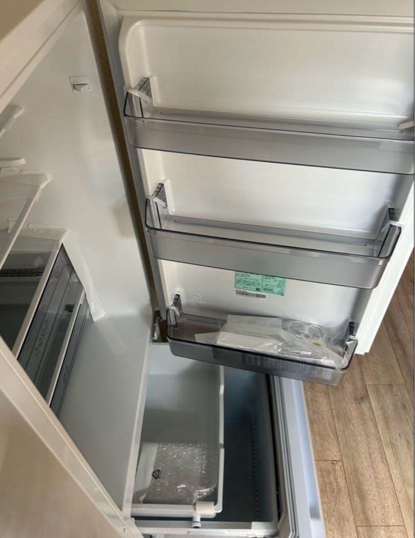 Hisense ノンフロン冷凍庫冷蔵庫　HR-G268HW 2024年式未使用