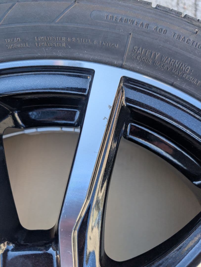 浦島太郎ページ。 15インチ ホイールセット ブラック/シルバー①