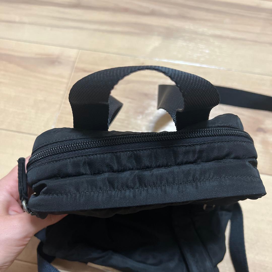 PRADA ブラック　リュック