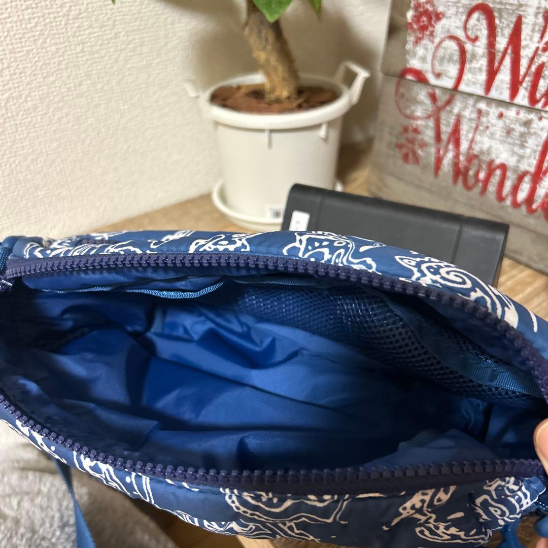 Supremeショルダーバッグ