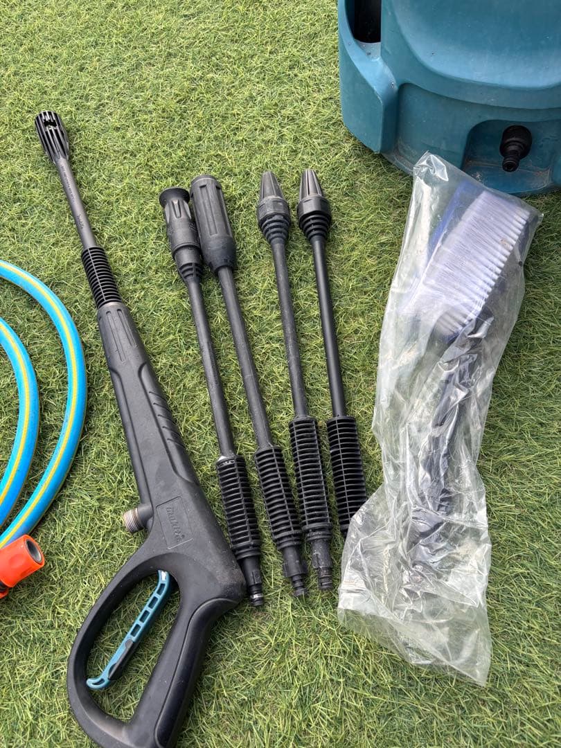 Makita 高圧洗浄機 MHW0820マキタ