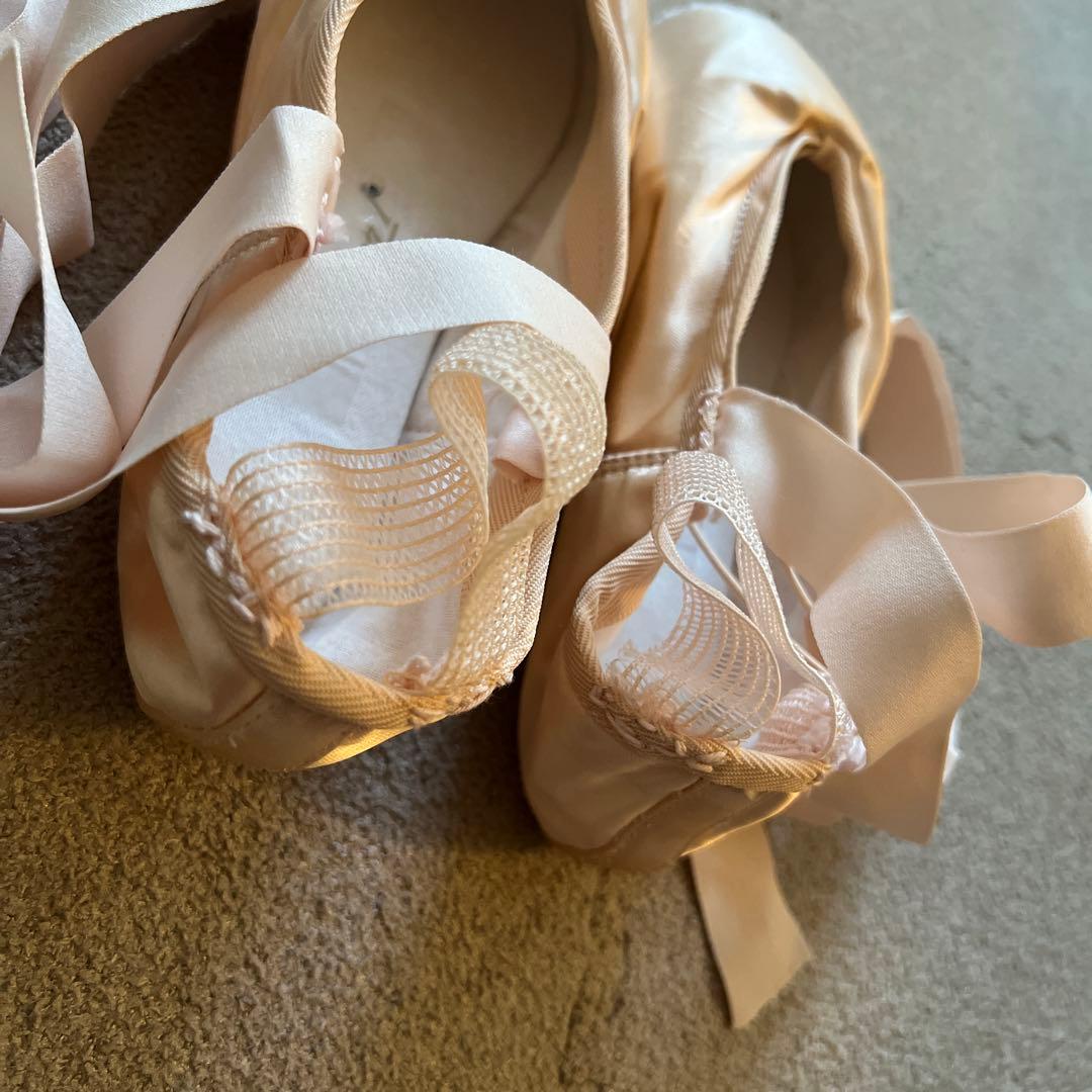 バレエトウシューズ　グリシコマヤ1