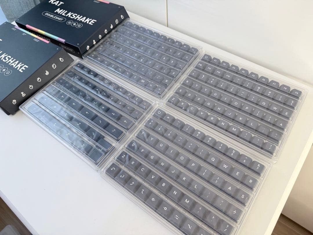 KAT Milkshake Keycaps Dark フルセット【未使用新品】
