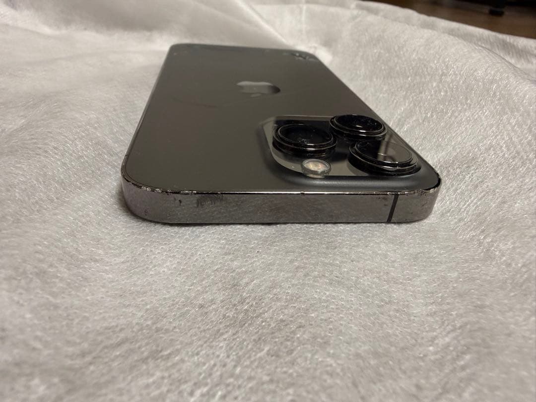 iPhone 13 Pro 256GB 背面/画面割れlightning充電不可