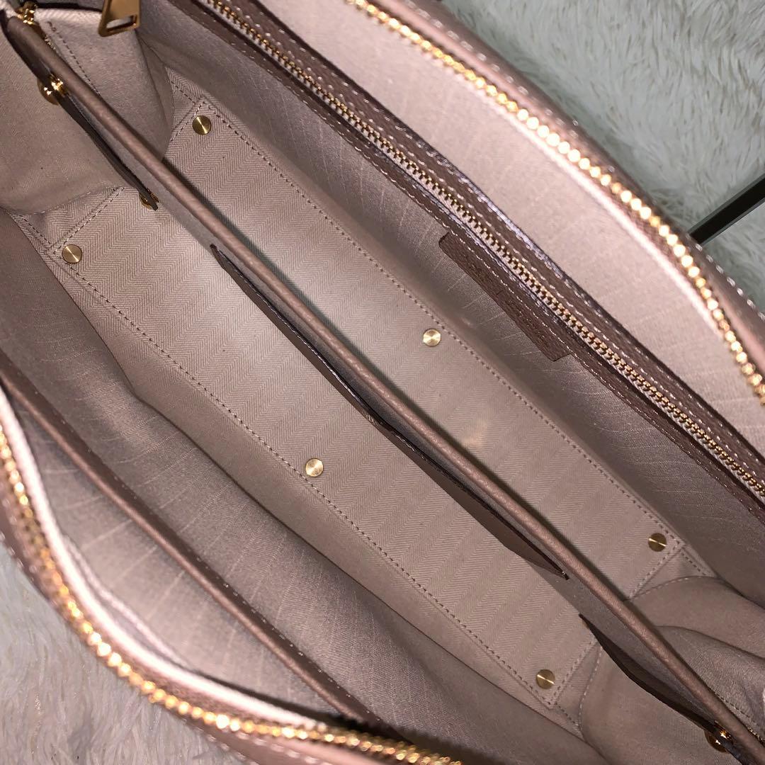 【未使用に近い】大峡製鞄 ゲント•メディア スリムオーバーナイト トープ