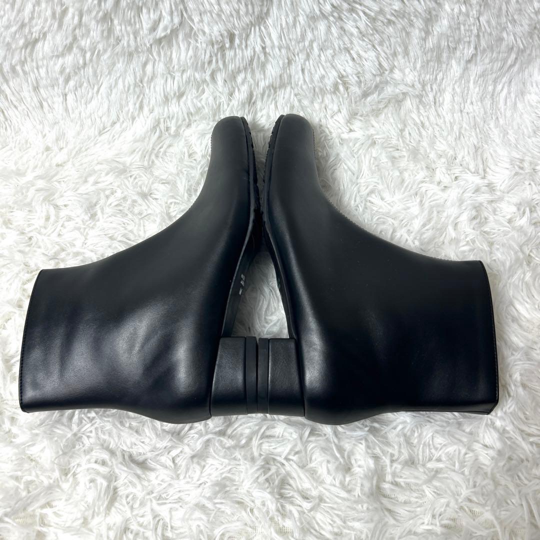 【新品・未使用品】RAKUNA 整体ショートブーツ ブラック サイズM 4E