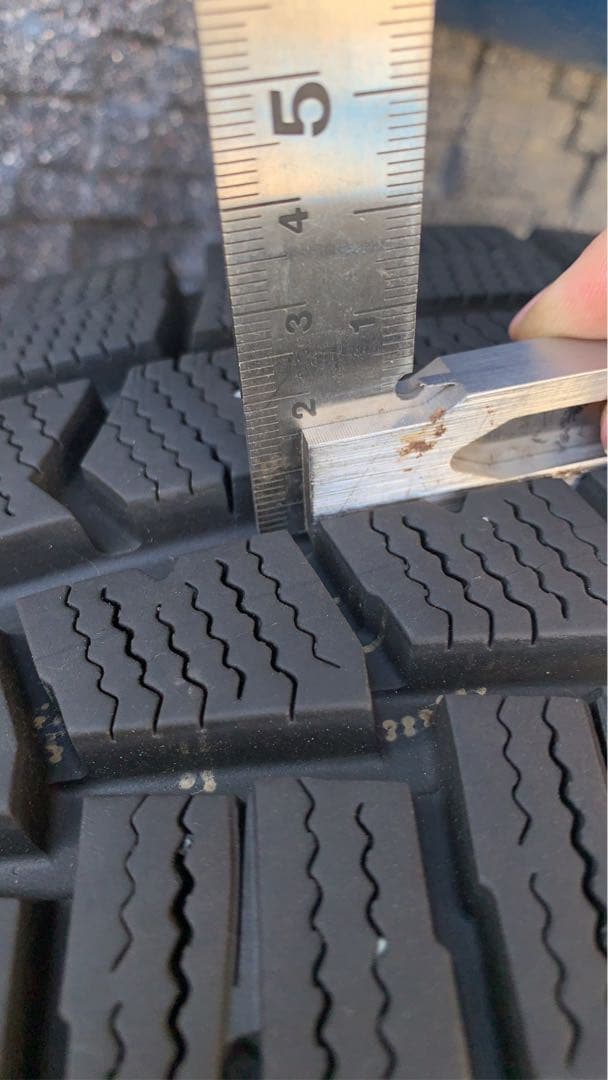 【値段交渉可】【2022年】momo HYPERSTAR EVO タイヤセット