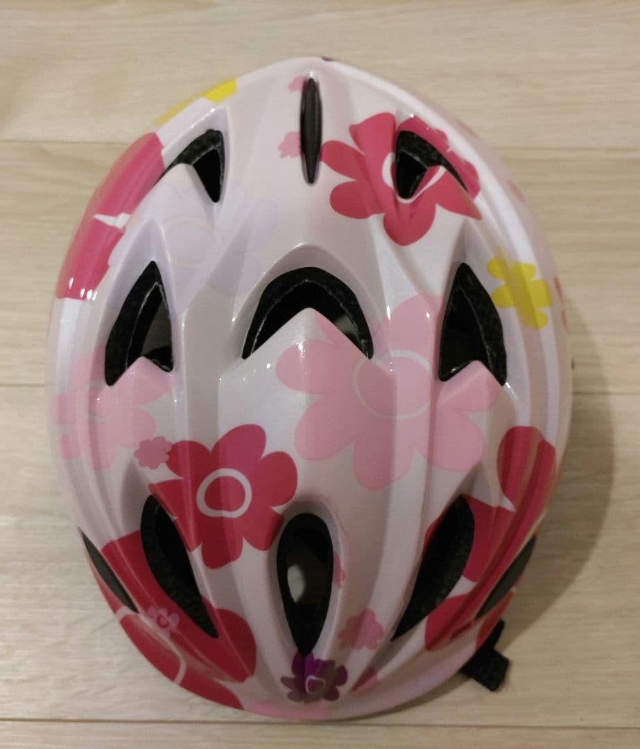 【ユウシ】ソフィア　自転車　16インチ　ヘルメット付き