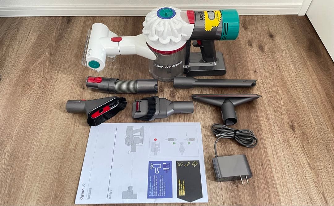 ダイソン Dyson V7 Mattress HH11 掃除機