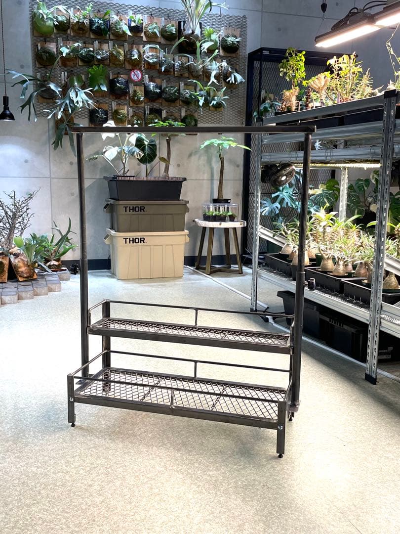 1台限定　塗装前完成品　アイアン植物棚　ミニタイプ　2段目半サイズ