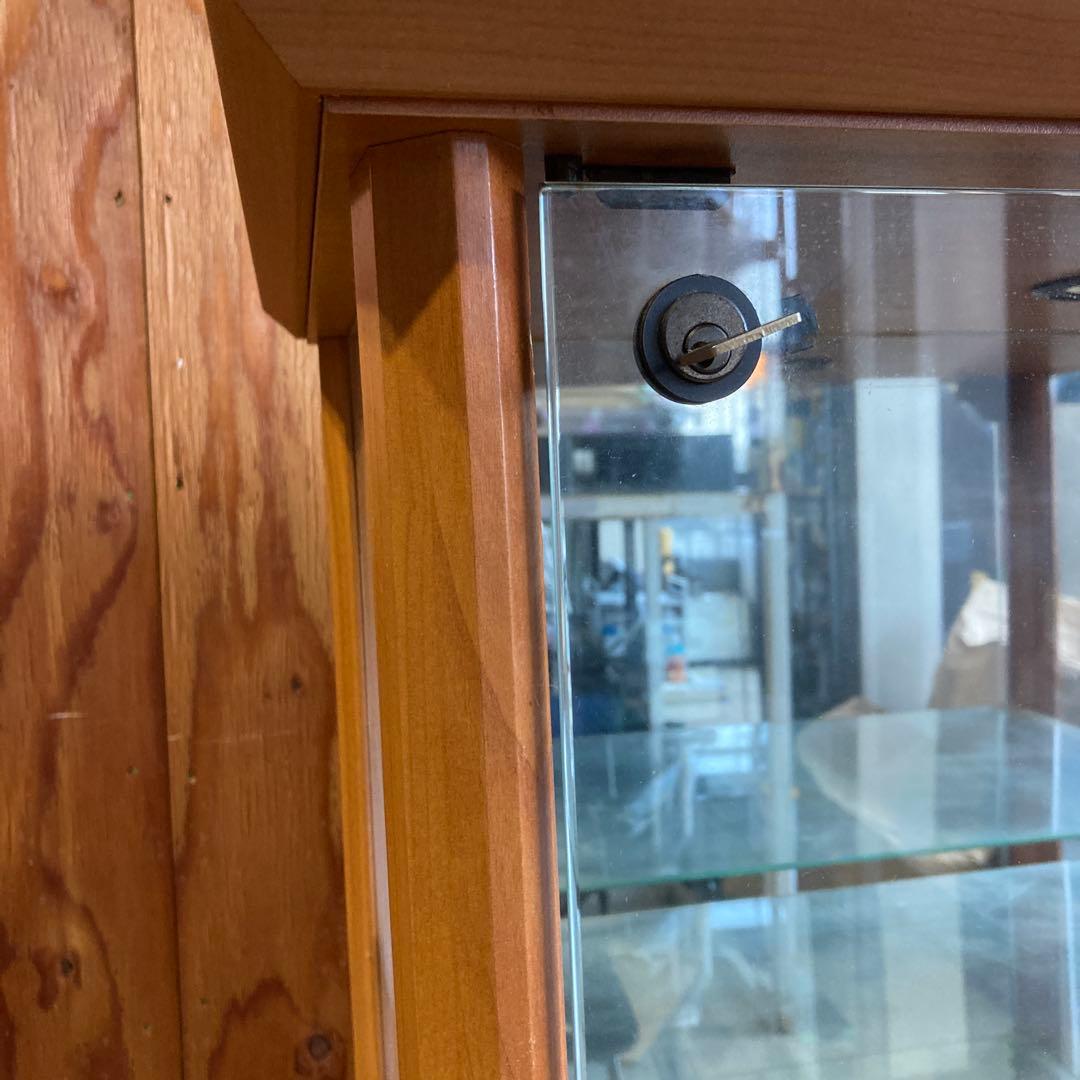 鍵付きガラスケース 5段　コレクション棚