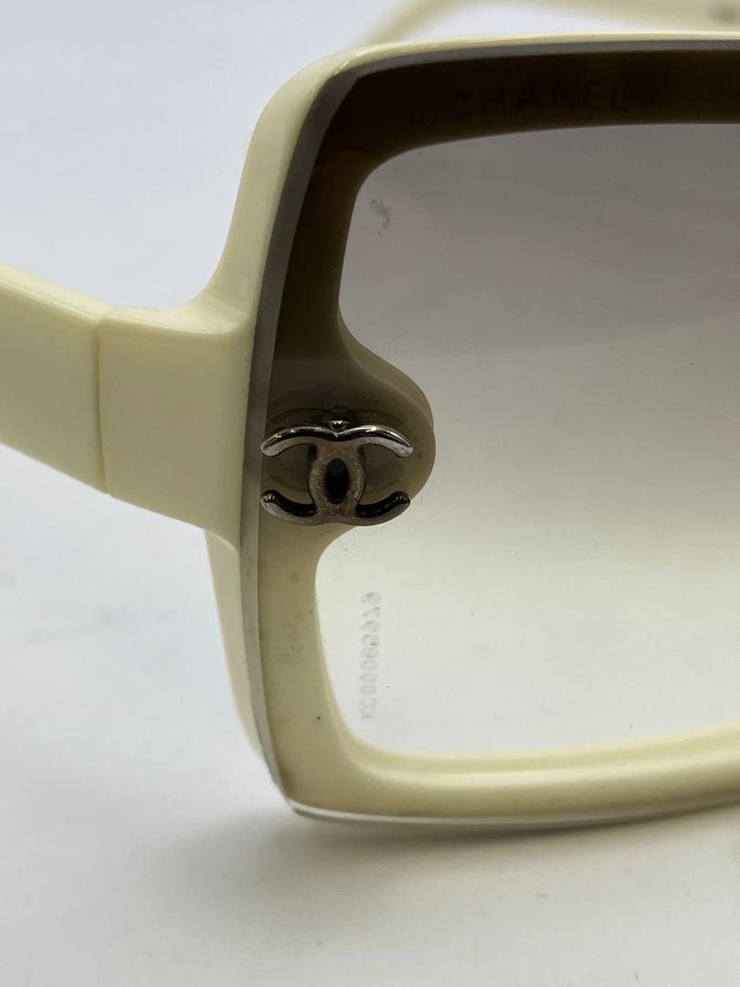 シャネル　1762 ココマーク　サングラス　白　イタリア製　Y