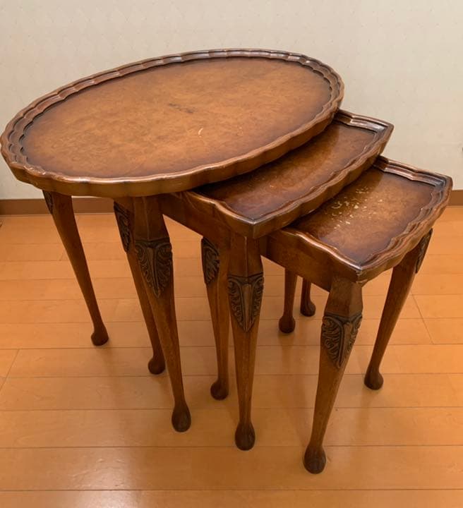 英国　クラシック　Bevan Funnell社 ネストテーブル