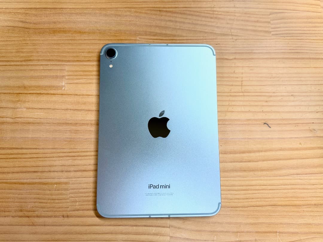 【極美品】iPadmini 第7世代、アップルペンシルPro、スマートフォリオ