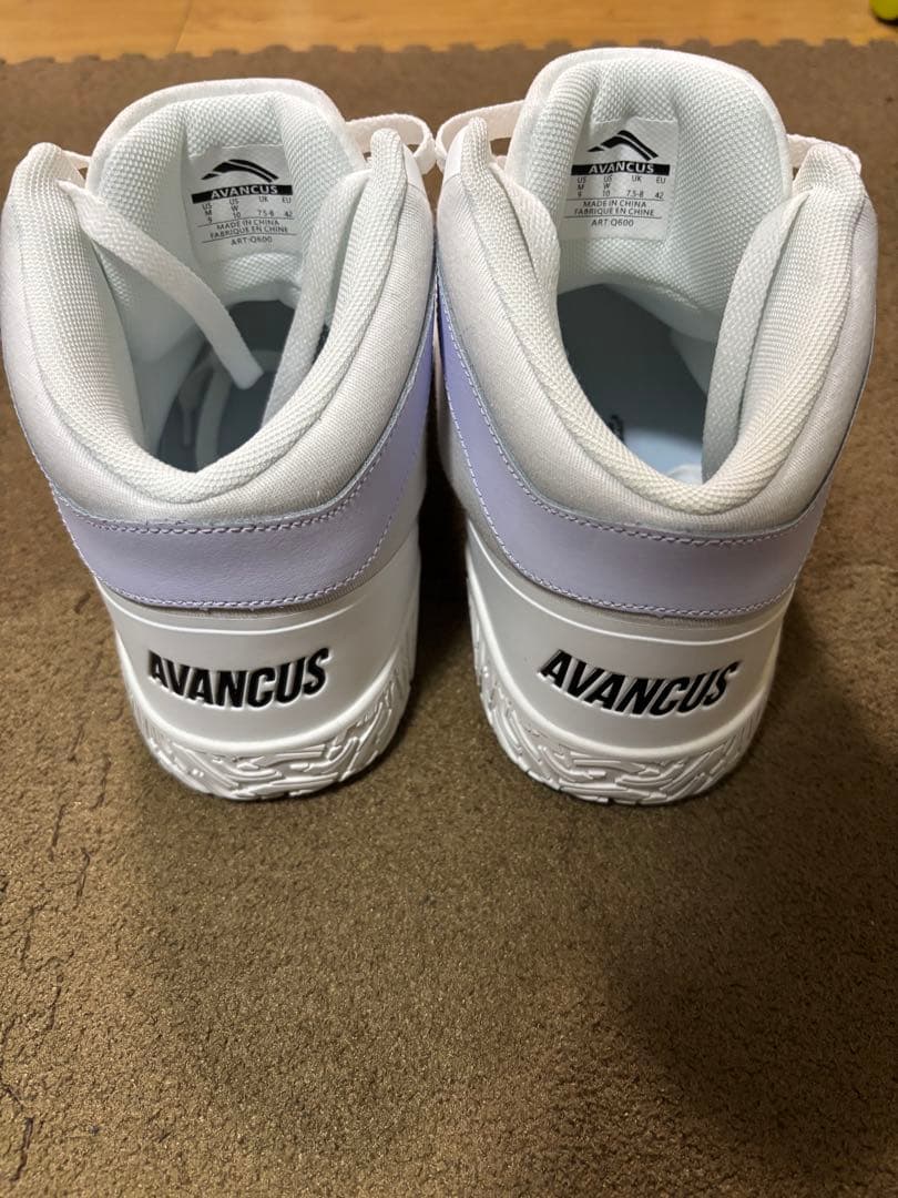 AVANCUS 3.0ホワイト ハイカット サイズ42(27㎝)