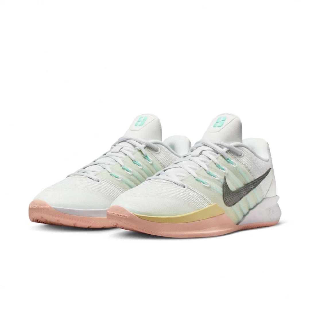 サブリナ3 silencer NIKE バスケットシューズ