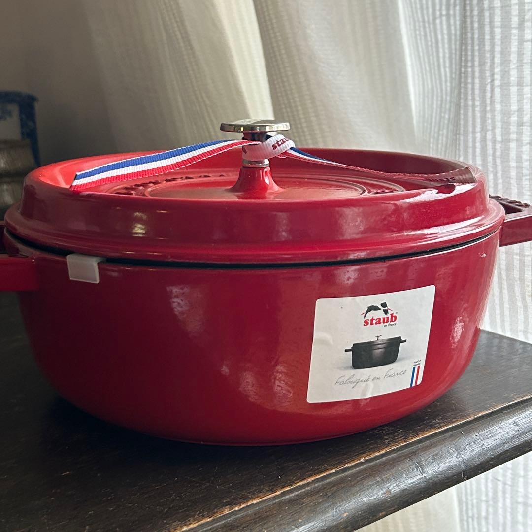 Staub ココット26cm 3.8L 赤 未使用品