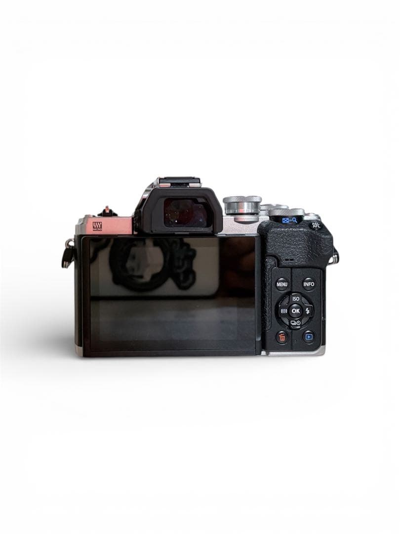 ♥︎minnie♡ OLYMPUS OM-D E-M10 Mark IV