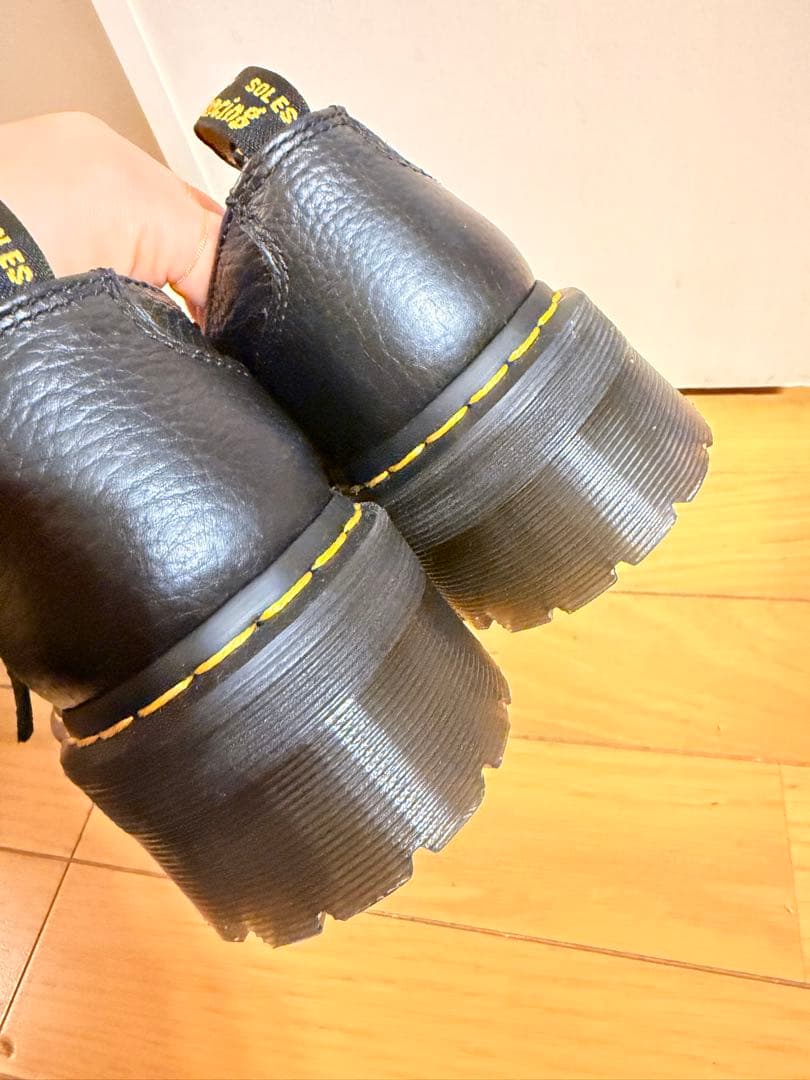 新品未使用Dr. Martens メリージェーン UK8