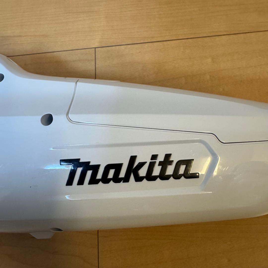 マキタ CL107FD 充電式クリーナー バッテリー充電器付