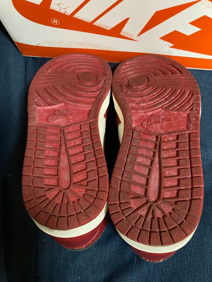 シューズ(男性用) Nike Air Jordan 1 Lost & Found Chicago