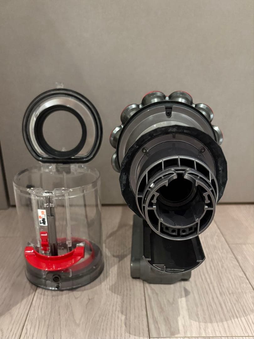 【純正充電ドック付】【美品】dyson Ꮩ11 fluffy+ SV14