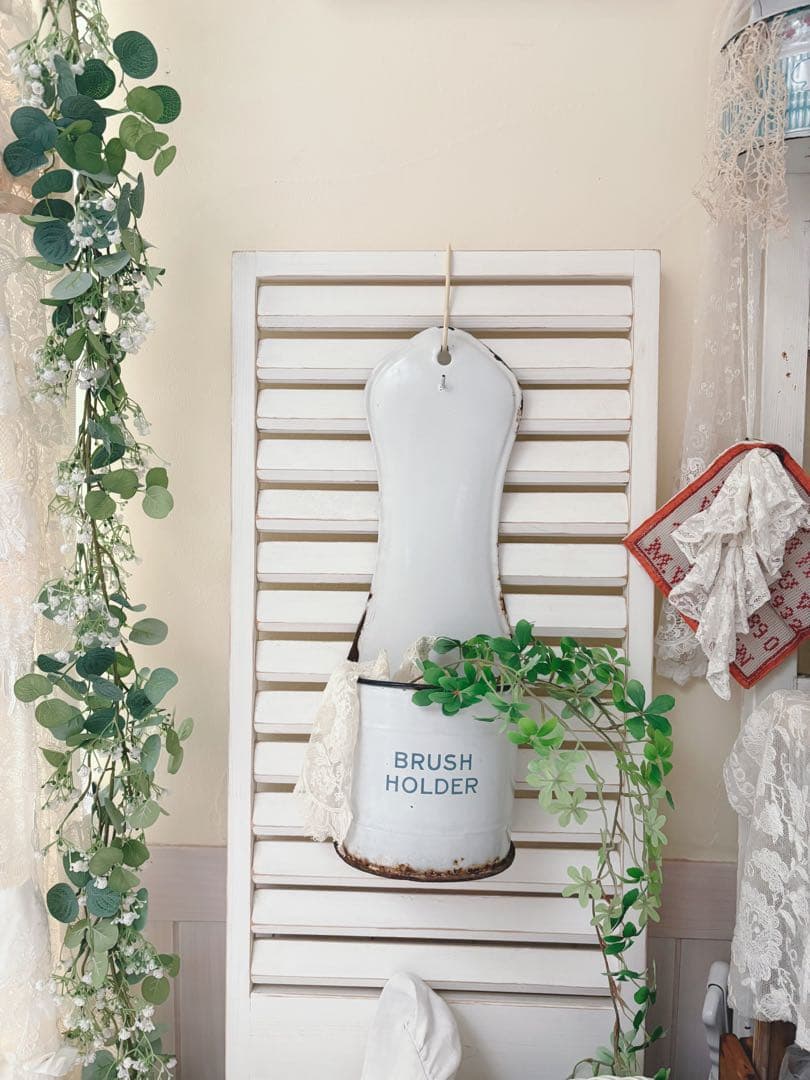 アンティーク☆ホーローブラシホルダー　イギリス