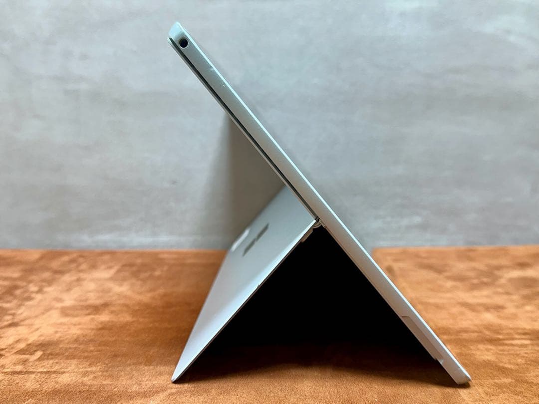 Windowsタブレット本体 surface pro7+ i5 1135G7 8GB