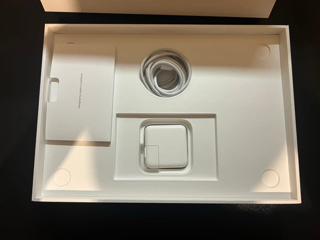 【美品】【16GB,1TB】 MacBookAir M1スペースグレイ