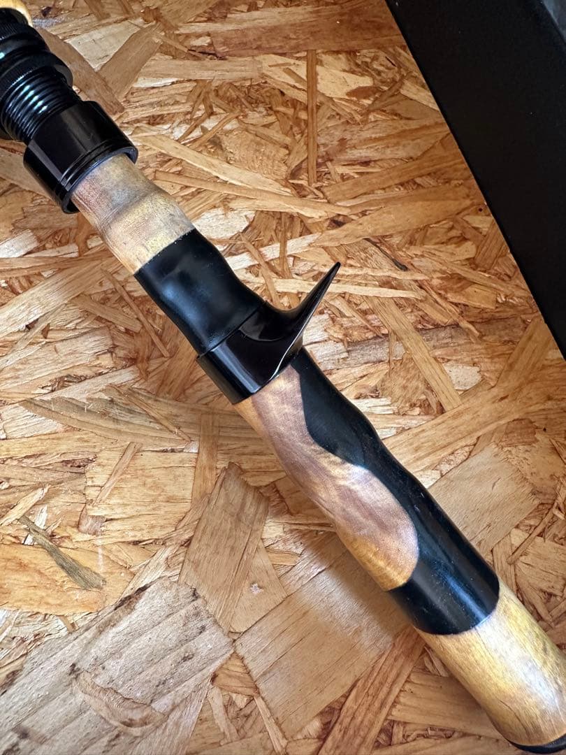 グリップ　トップウォーター渓流　ハンドメイド　ハイブリッドウッド