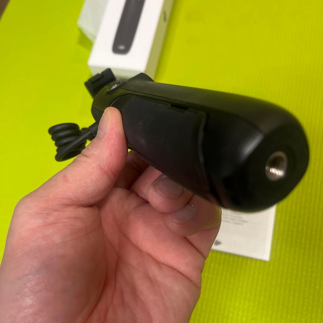 DJI Osmo Action 多機能充電ハンドル(おまけ付)