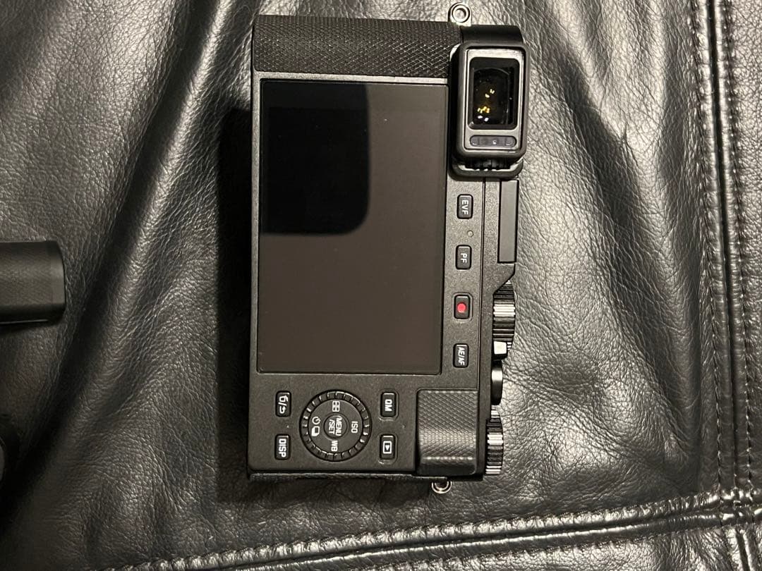 LEICA D-LUX 7 007 Edition 1962台限定　中古