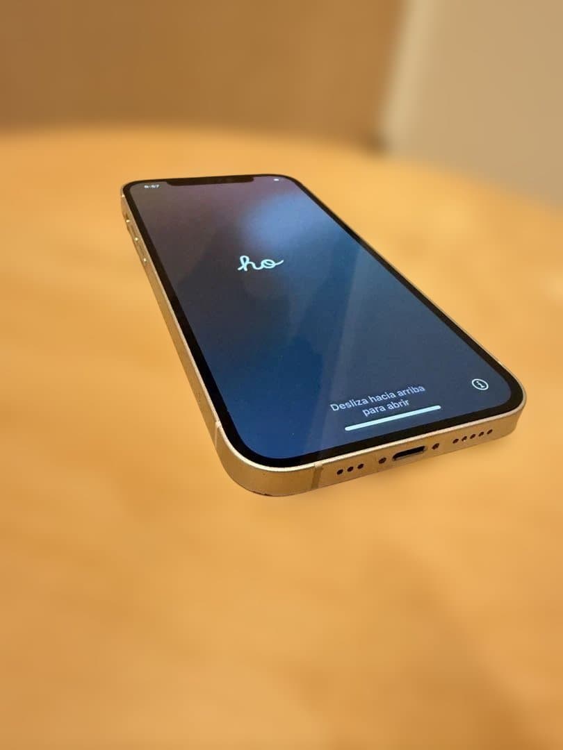 iPhone12 64GB SIMロックなし