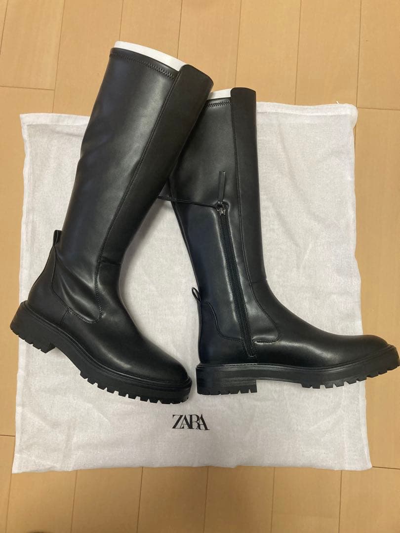 【お値下げ中】ZARAロングブーツ 39 完売品　ブラック　新品未使用