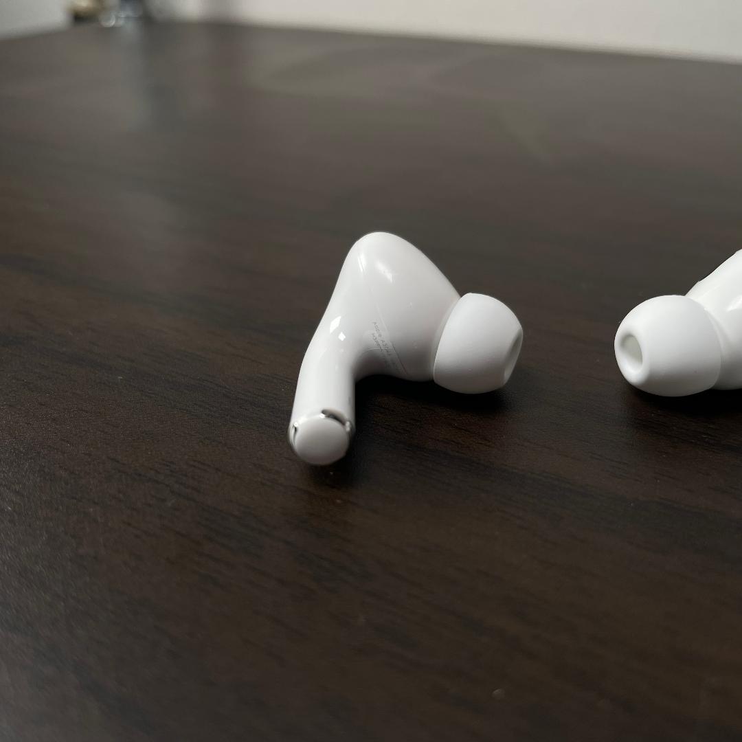 ⑤Apple AirPods Pro 第2世代 A3047 両耳+充電ケース