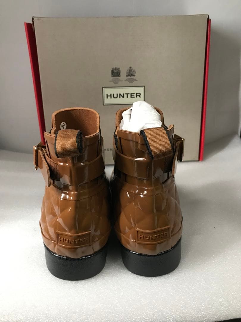 HUNTER ラバーブーツ　リファインド グロス キルテッド チェルシー