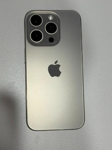 【美品】iPhone15 Pro 128GB ナチュラルチタニウム SIMフリー