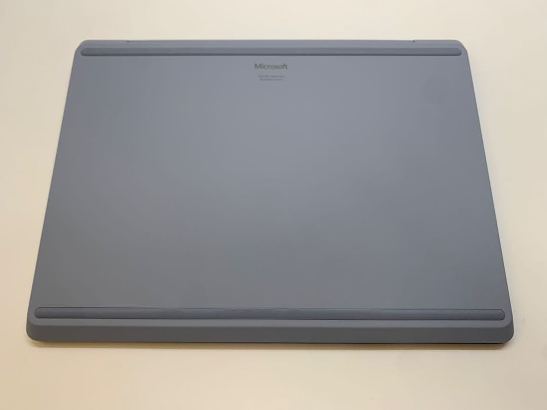 美品 Surface Laptop Go2 Core i5 8GB 128GB