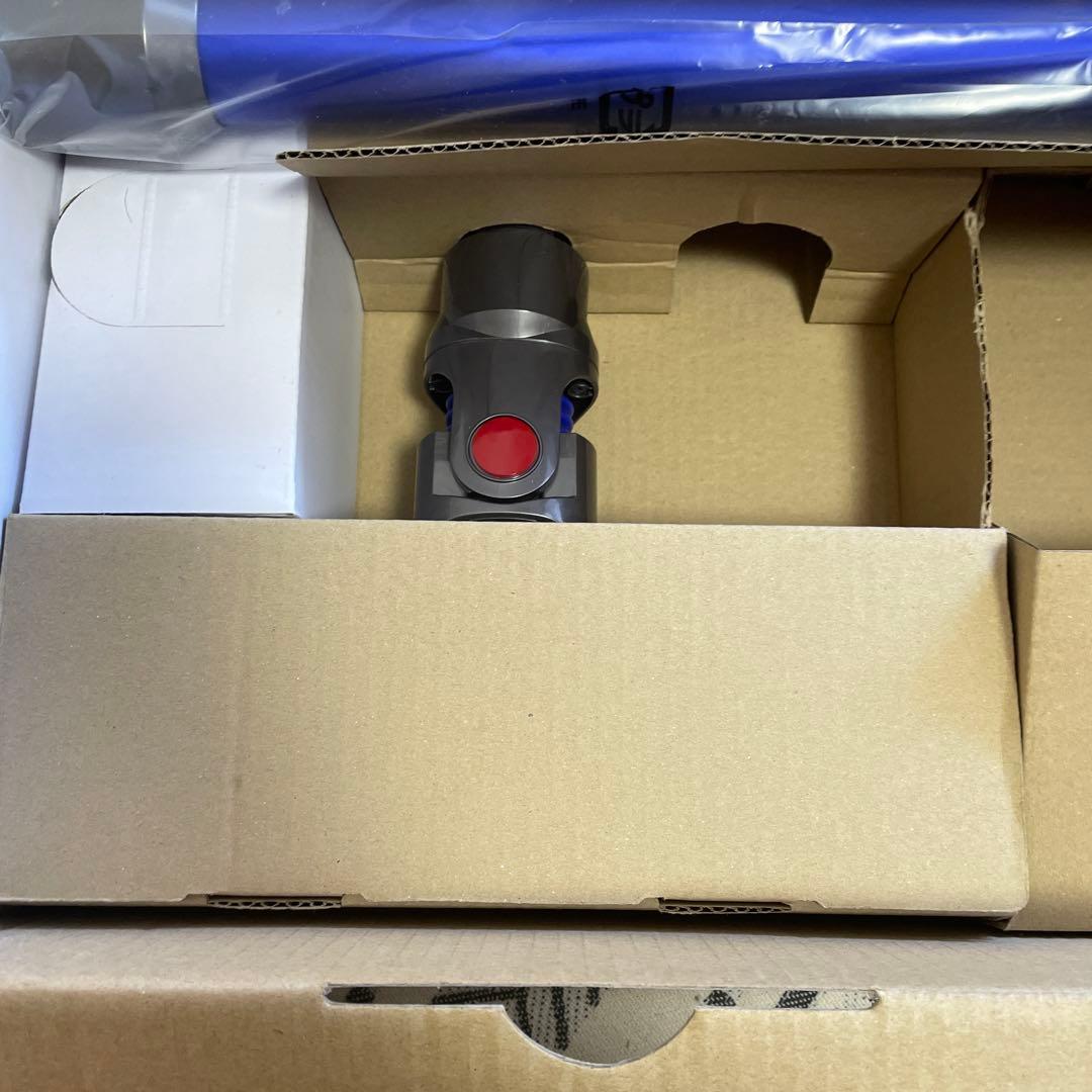 ！HIROさん専用！Dyson v7（sv11コードレスクリーナー）新品未使用