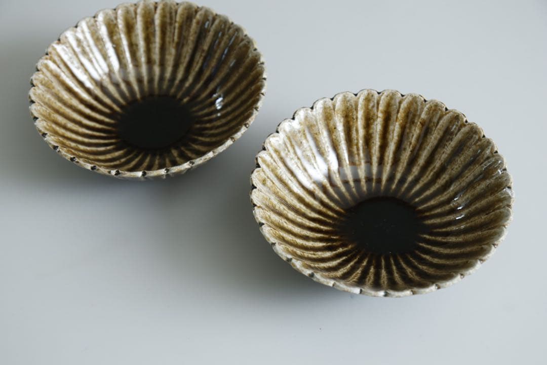 余宮隆　輪花小鉢　2個セット　カケあり