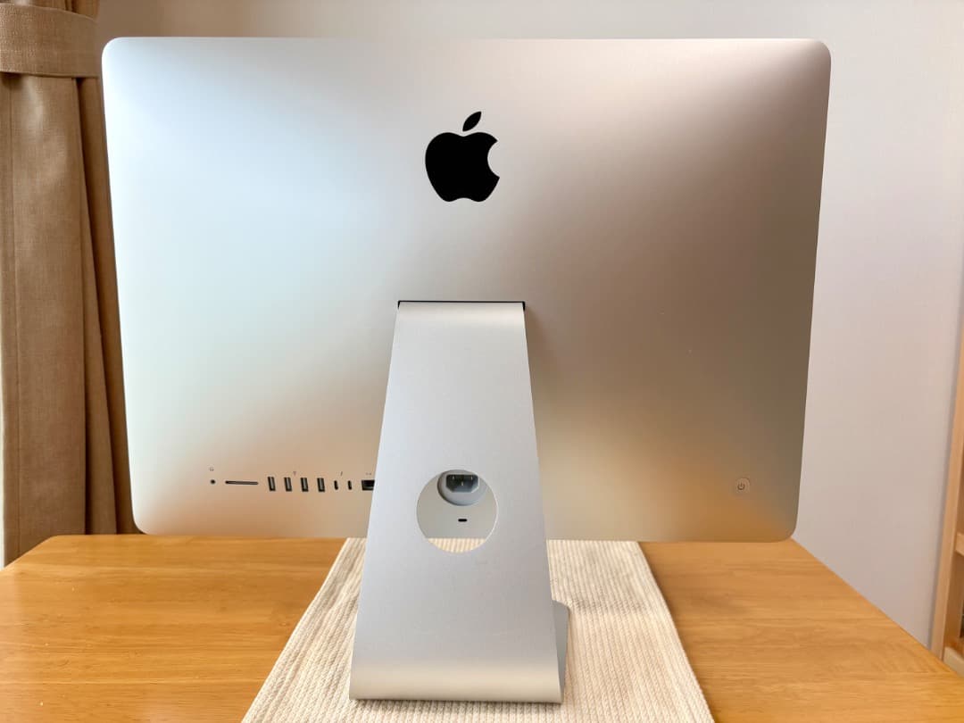 iMac 2019 late　21.5インチ　メモリ32GB　ストレージ1TB