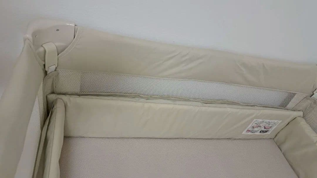 Aprica ベビーベッド　ココネルエアー　ミルクホワイト