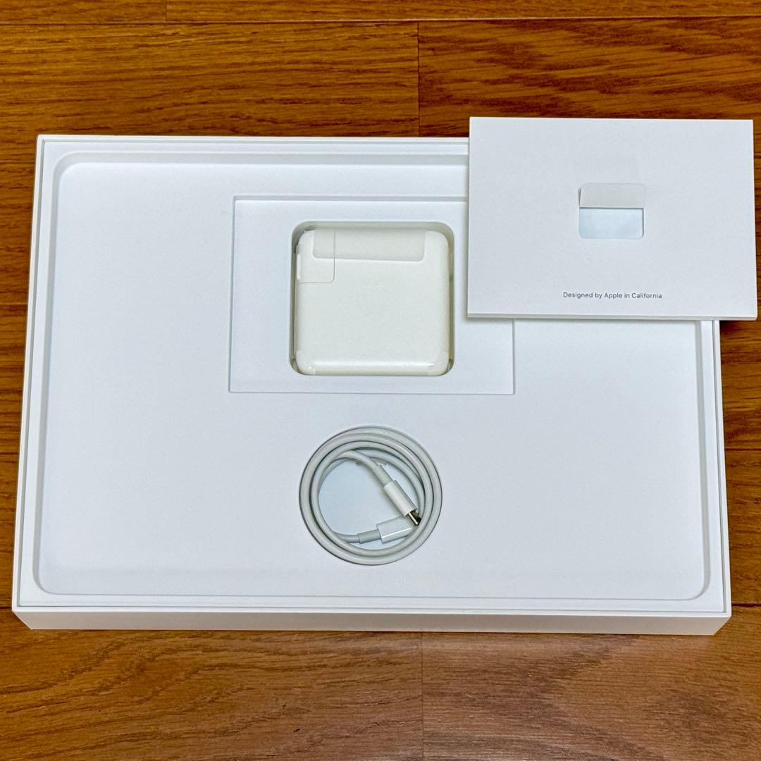 MacBook Pro 13インチ 2019 美品・箱&付属品付き