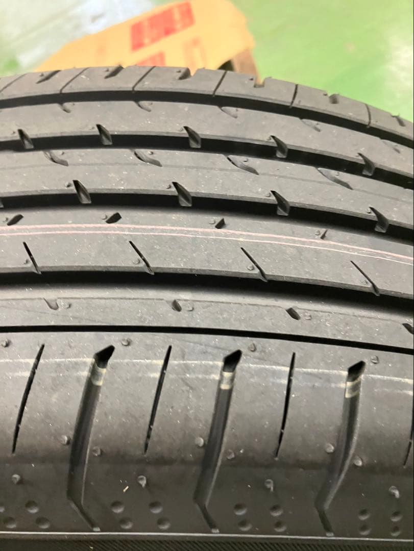 きむひと 新品未使用‼️アルファード 40系トヨタ純正ホイール新品タイヤ4本