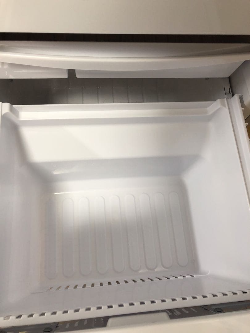 シャープ　冷蔵庫　SHARP SJ-D17F-S シルバー　2020年製