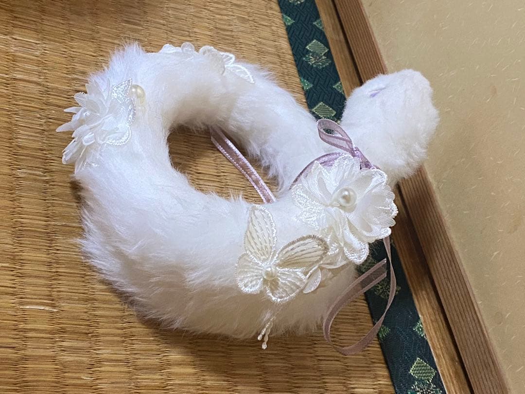 ikka レースのヘビ アートドール