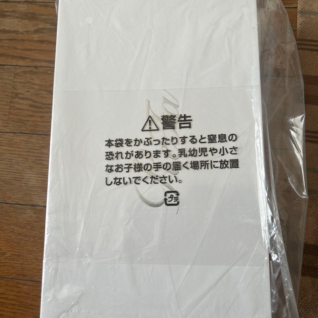 新品未使用リファビューテック ドライヤー SEホワイト