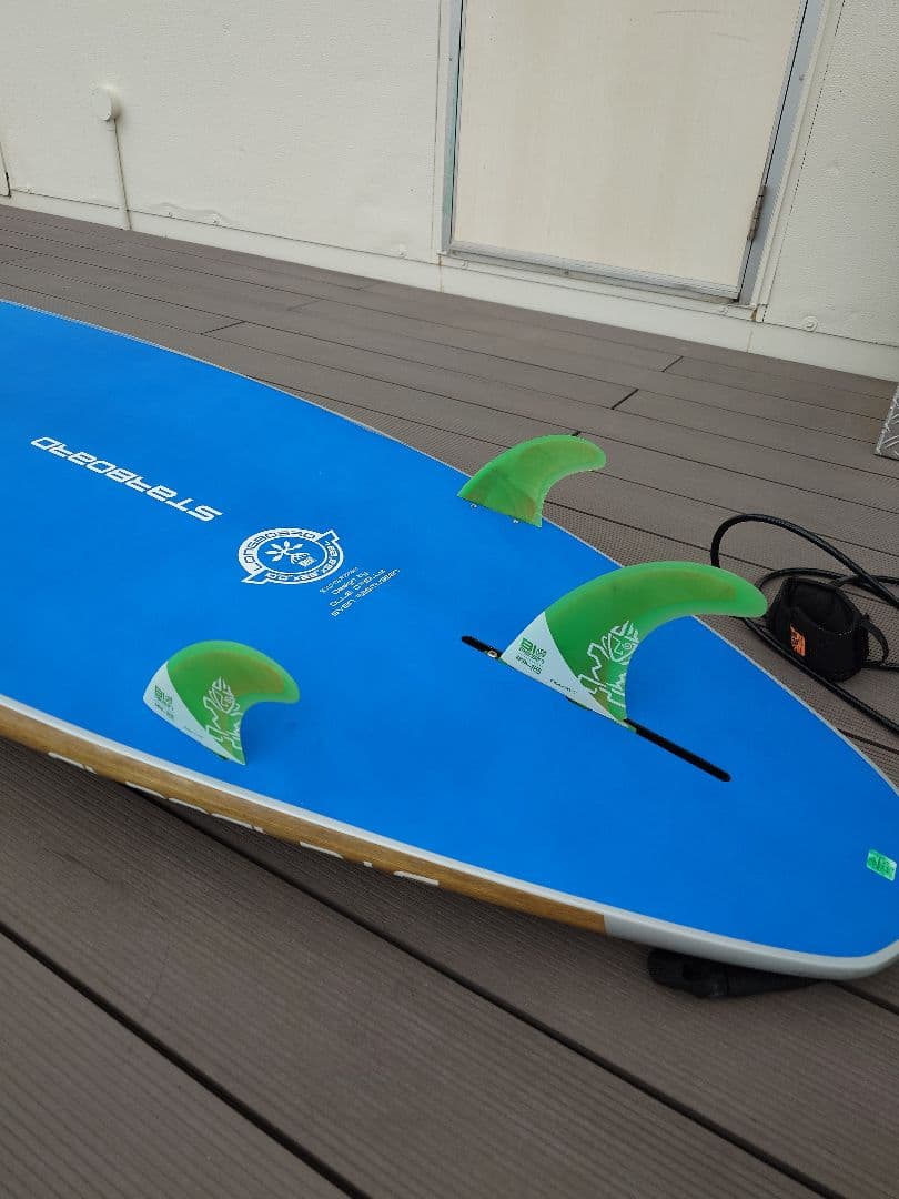 中古SUPボード10'0\"（starboard）ケース付き 123リットル