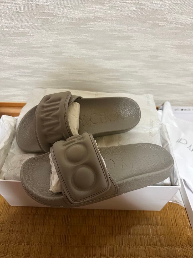 JIMMYCHOOサンダル37